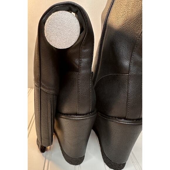 Zodiac Iggy Wedge Tall Boots Black Women's Size 7 NEW IN BOX - Picture 8 of 16